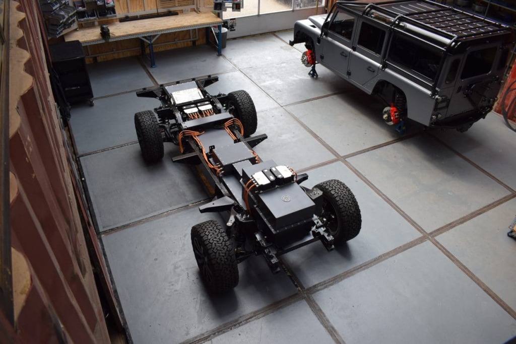 Electric drivetrain chassis for a custom Land Rover Defender