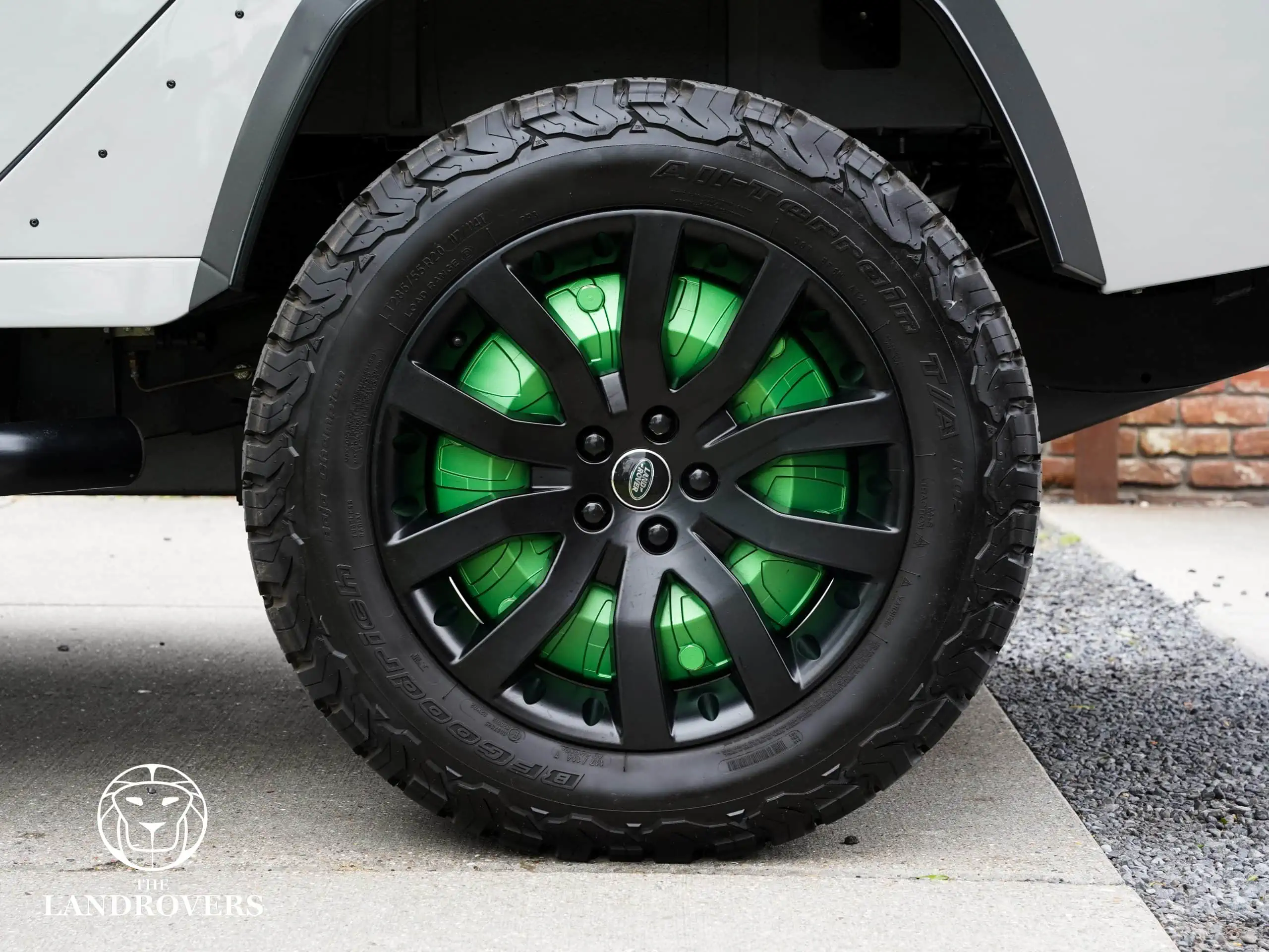 PANTERRA | Electric Defender